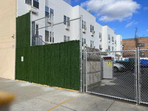 Chain_link_fences_3